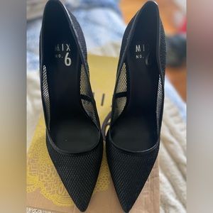 Mix No. 6 Black Mesh High Heel Pumps - Size 10